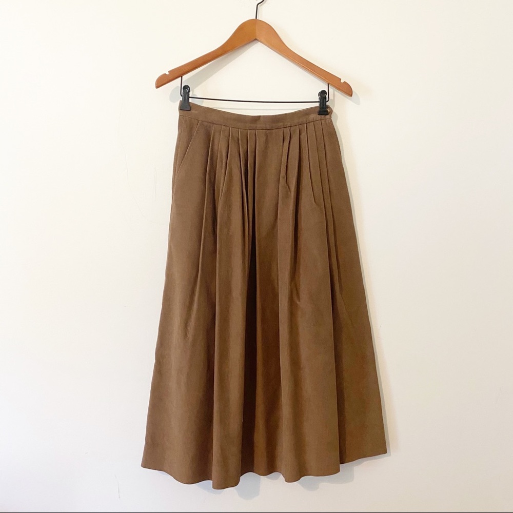 Vintage 1960s Corbin LTD Brown Corduroy Full Skirt
